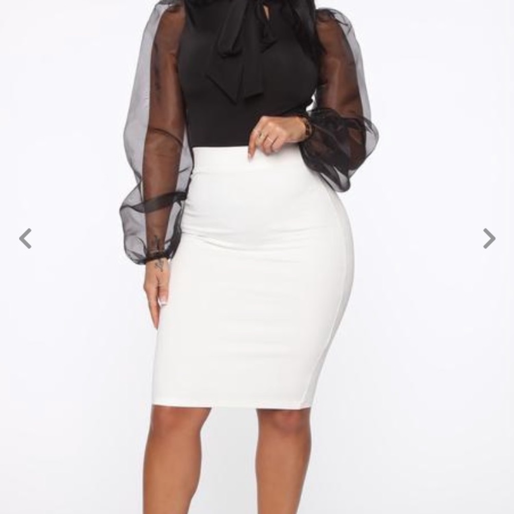 size small fashion nova skirts